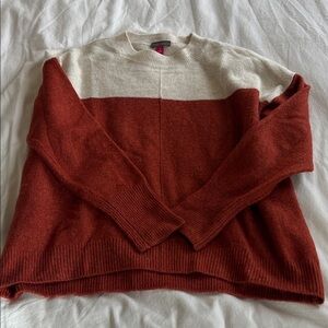 Vince Camuto Rust and Cream Crew Neck Sweater